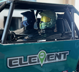 The cockpit of a 1/10 element crawler.